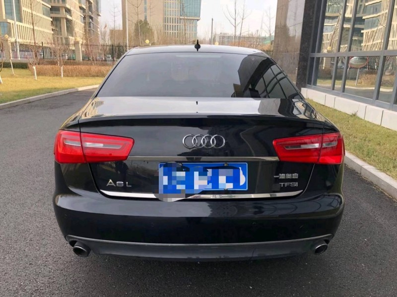 北京14年奧迪A6L9