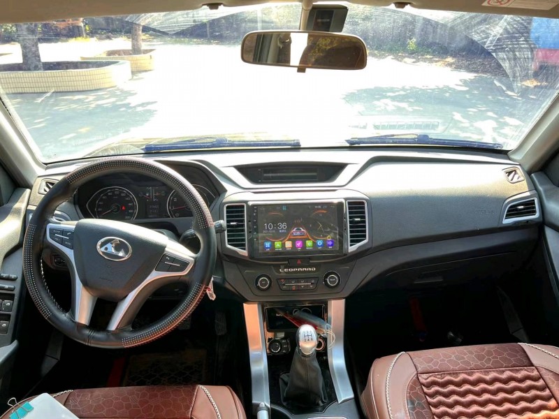 廣州19年獵豹汽車Q63