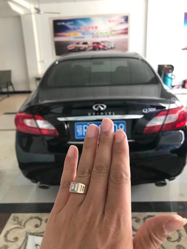 常德14年英菲尼迪Q709