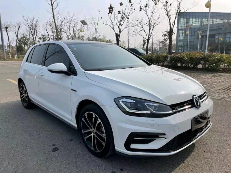 鹽城19年大眾高爾夫8