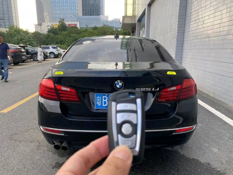 广州14年宝马5系4