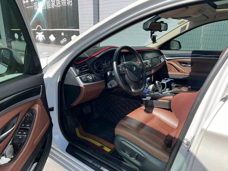 广州15年宝马5系8