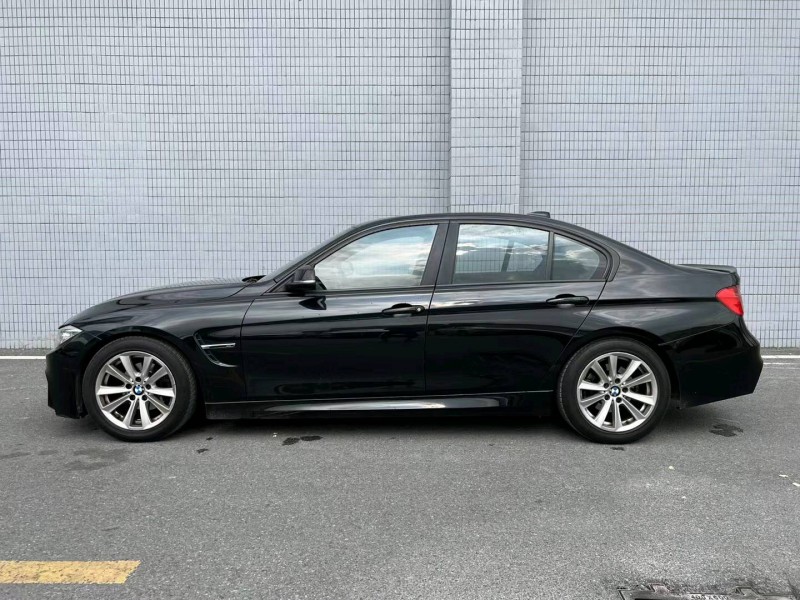 广州13年宝马3系4