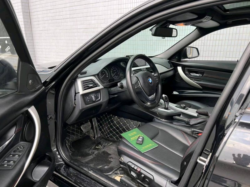 广州13年宝马3系8