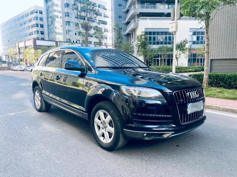 東莞11年奧迪Q72