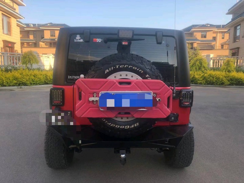 唐山14年Jeep牧馬人9