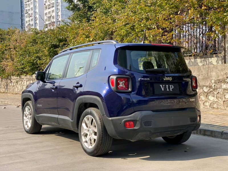 柳州19年Jeep自由俠8