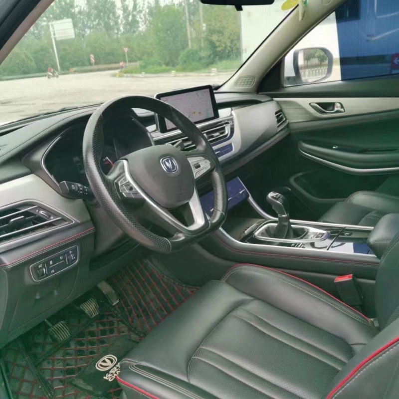 淮北19年長安汽車CS753