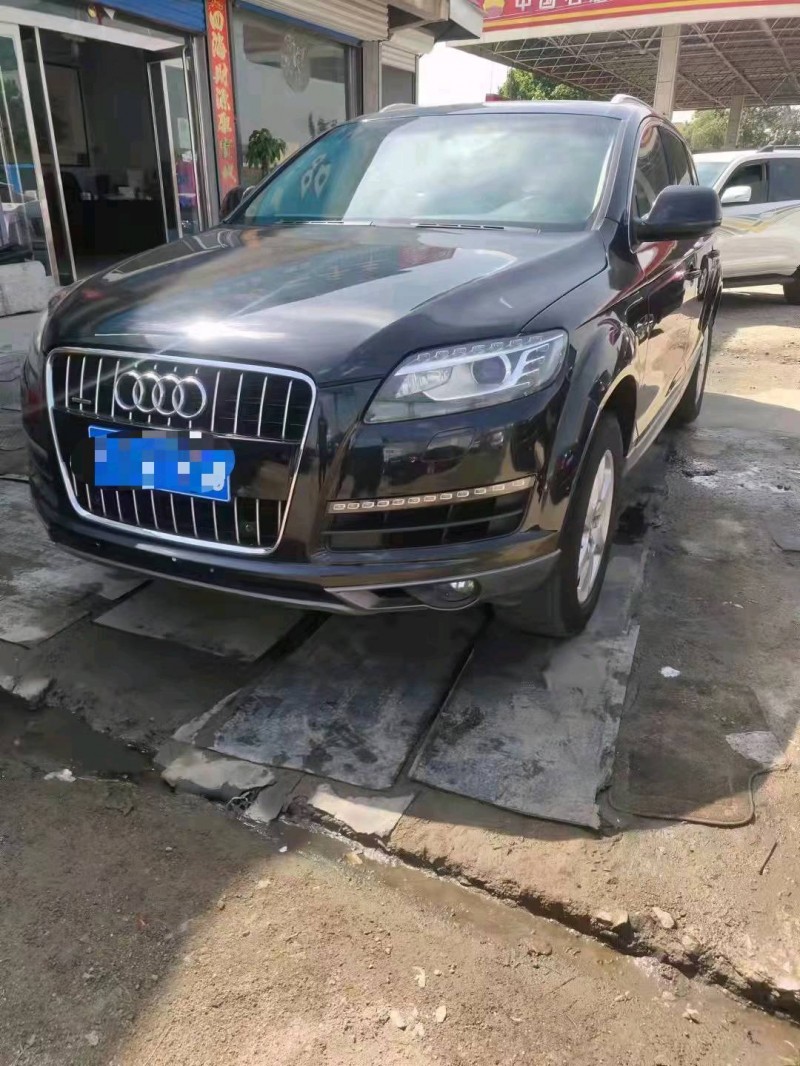 唐山13年奧迪Q71