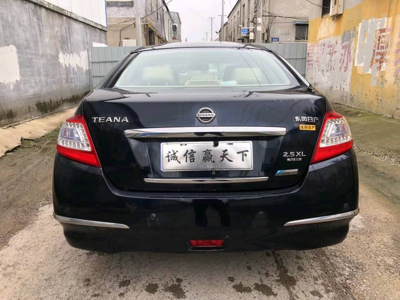 濟寧12年日產天籟9