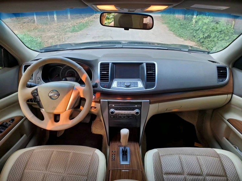 濟寧12年日產天籟6