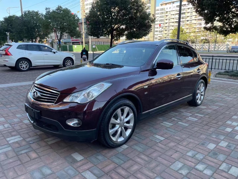 連云港13年英菲尼迪QX502