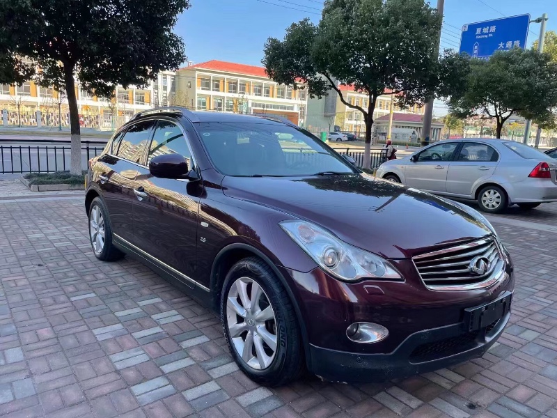 連云港13年英菲尼迪QX501