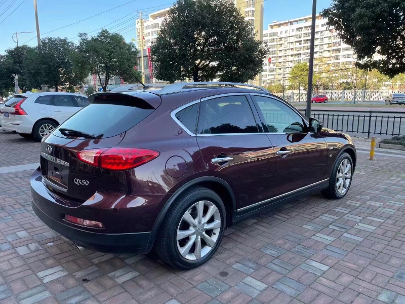 連云港13年英菲尼迪QX508