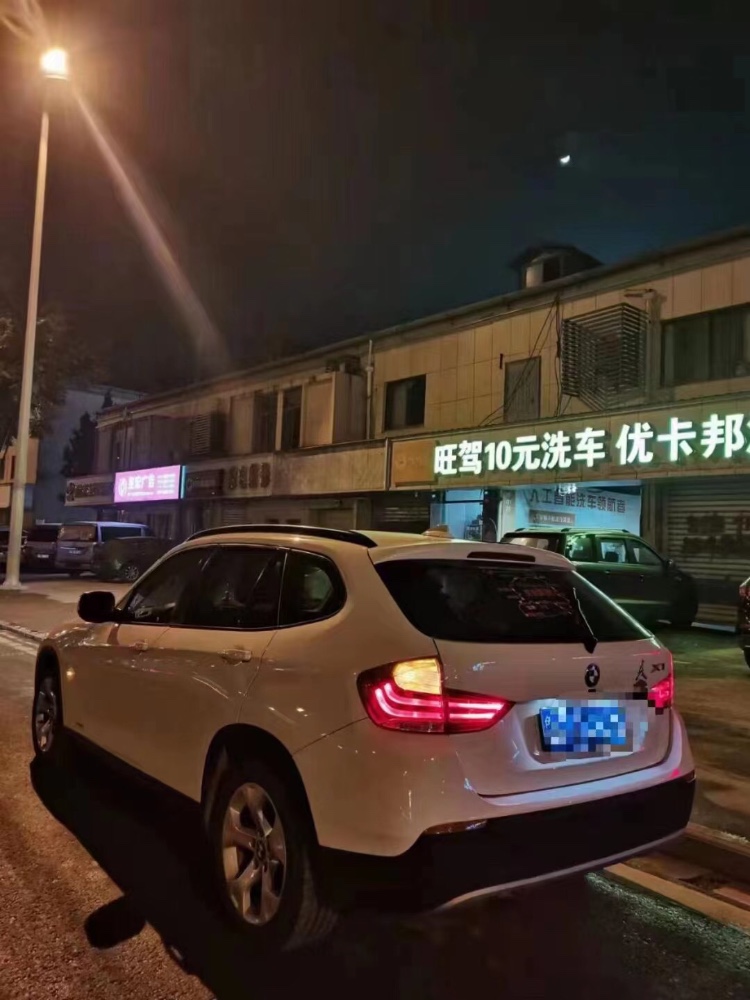 東營12年寶馬X17