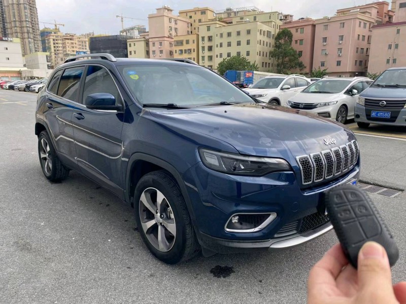 廣州19年Jeep自由光3