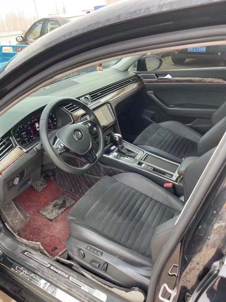 保定18年大众迈腾3