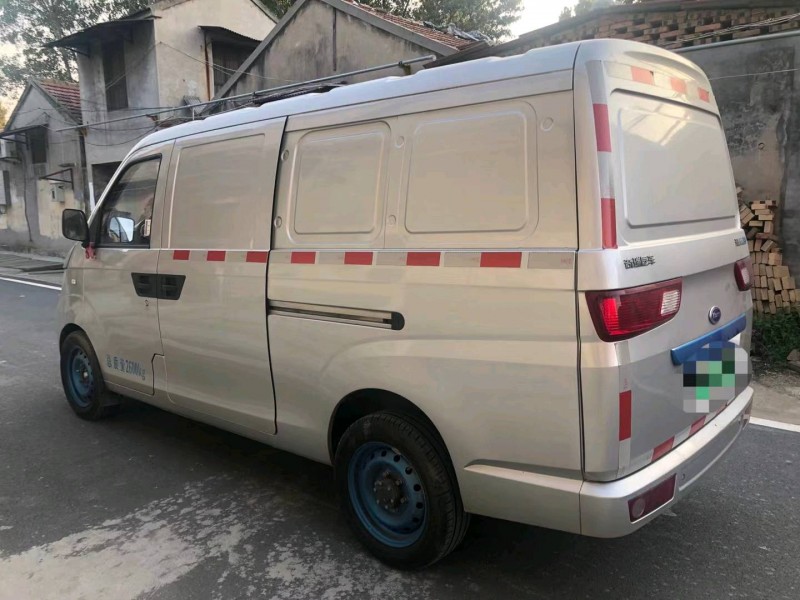 濟寧21年開瑞優優EV7