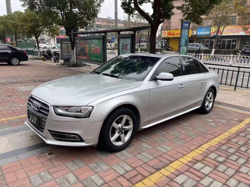 蘇州12年奧迪A4L7