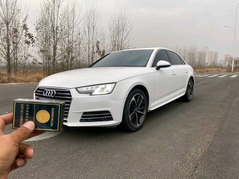 武漢17年奧迪A4L1