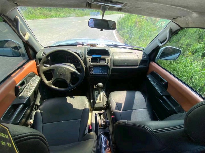 青島06年獵豹汽車飛騰7