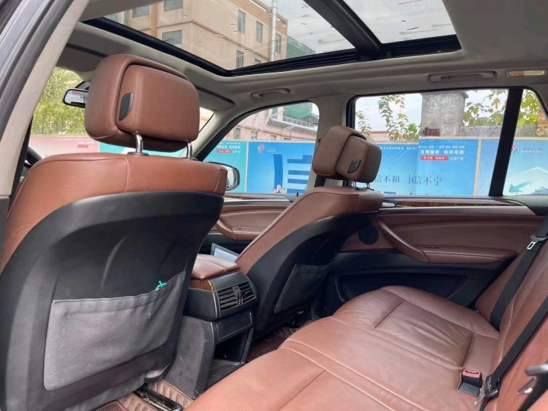 台州11年宝马X57