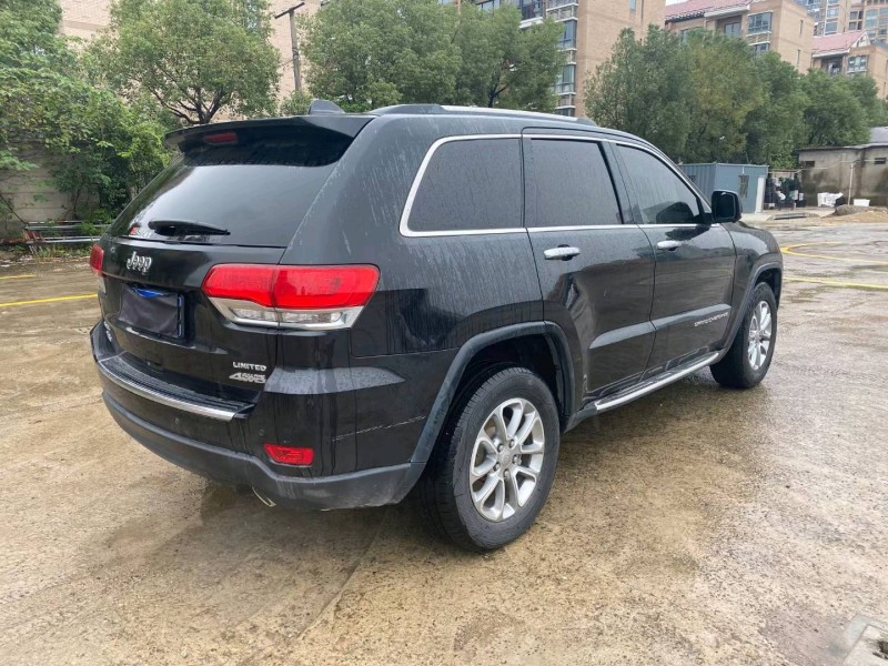臺州16年Jeep大切諾基3