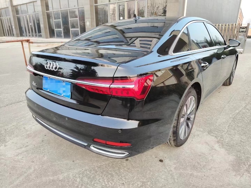 煙臺21年奧迪A6L8
