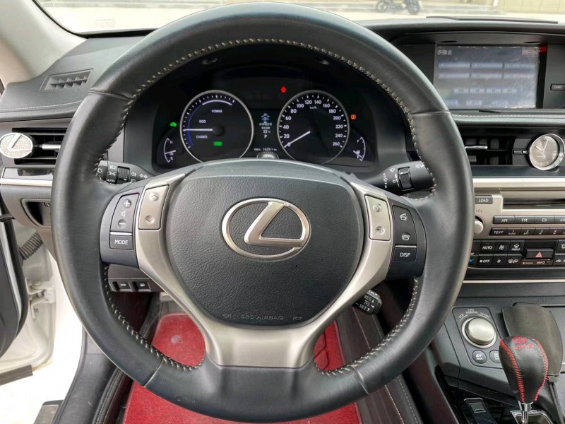 徐州14年雷克萨斯ES7