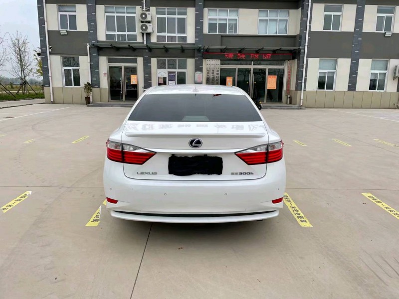 徐州14年雷克萨斯ES1