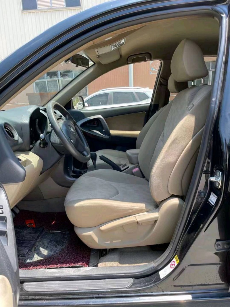 東莞13年豐田RAV4榮放4