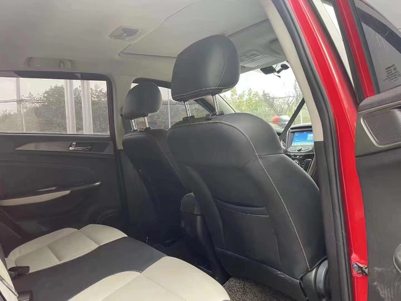 重慶17年長安汽車CS356