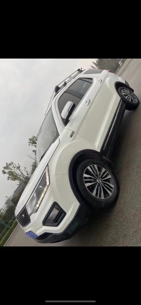德陽18年長安汽車CX702