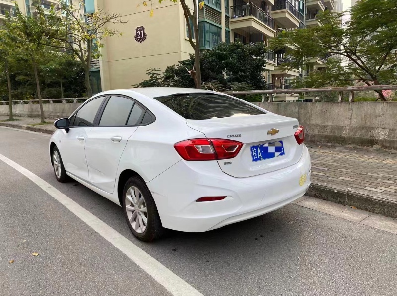 防城港19年雪佛蘭科魯茲9