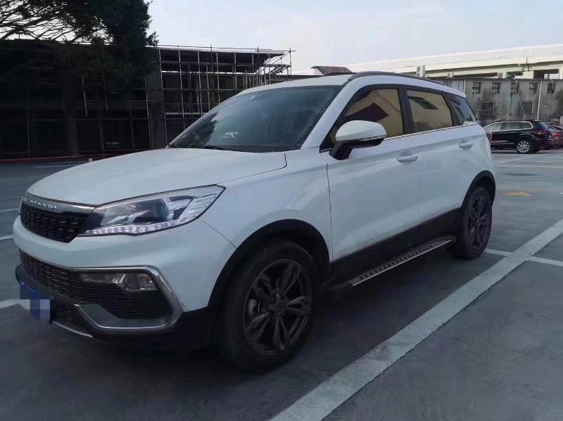 泉州18年獵豹汽車CS92