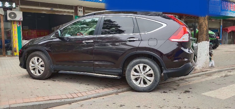 岳陽15年本田CR-V9
