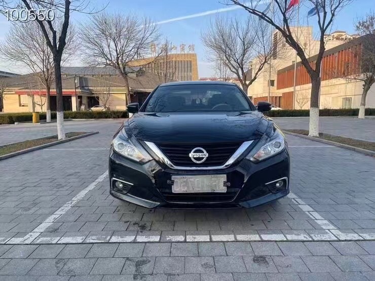 煙臺17年日產天籟1