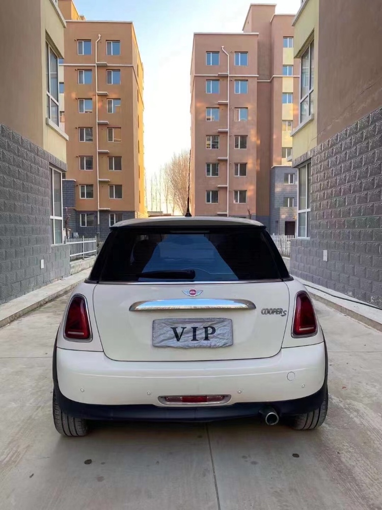 保定12年寶馬MINI7