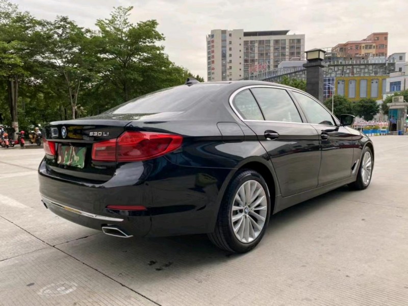 东莞20年宝马5系8