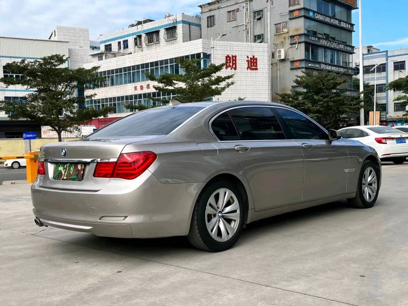 东莞12年宝马7系8