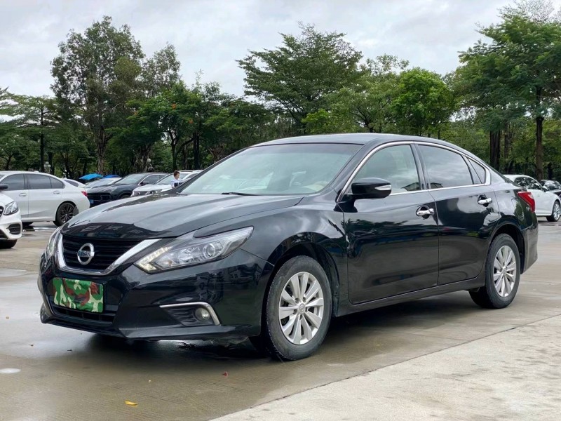 東莞16年日產天籟3