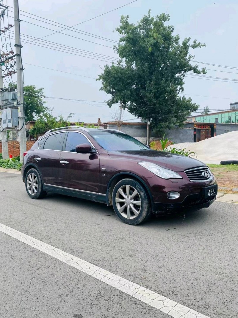 聊城14年英菲尼迪QX503
