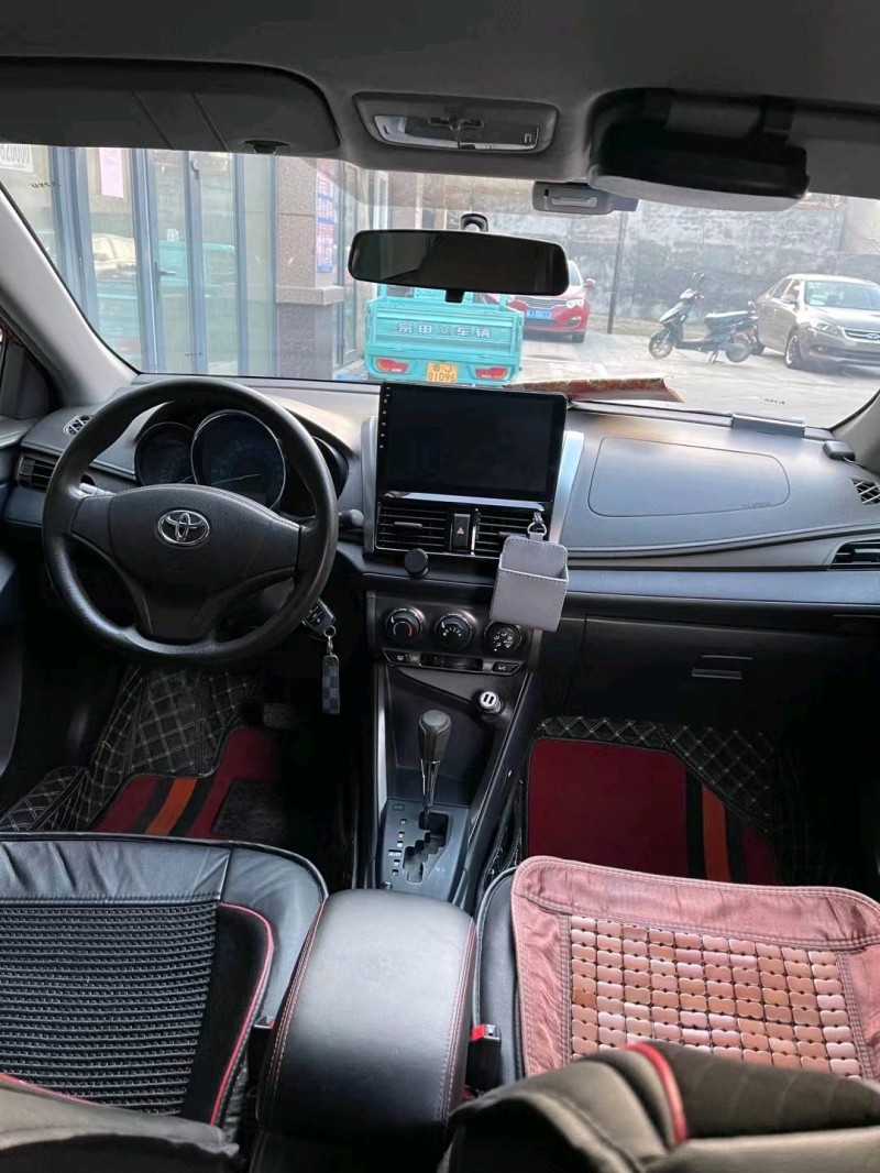 泰安14年豐田YARiS L 致炫4