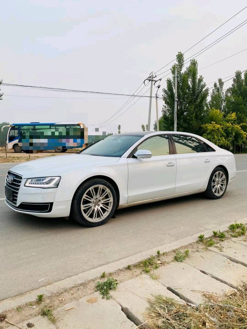 聊城14年奧迪A8L8