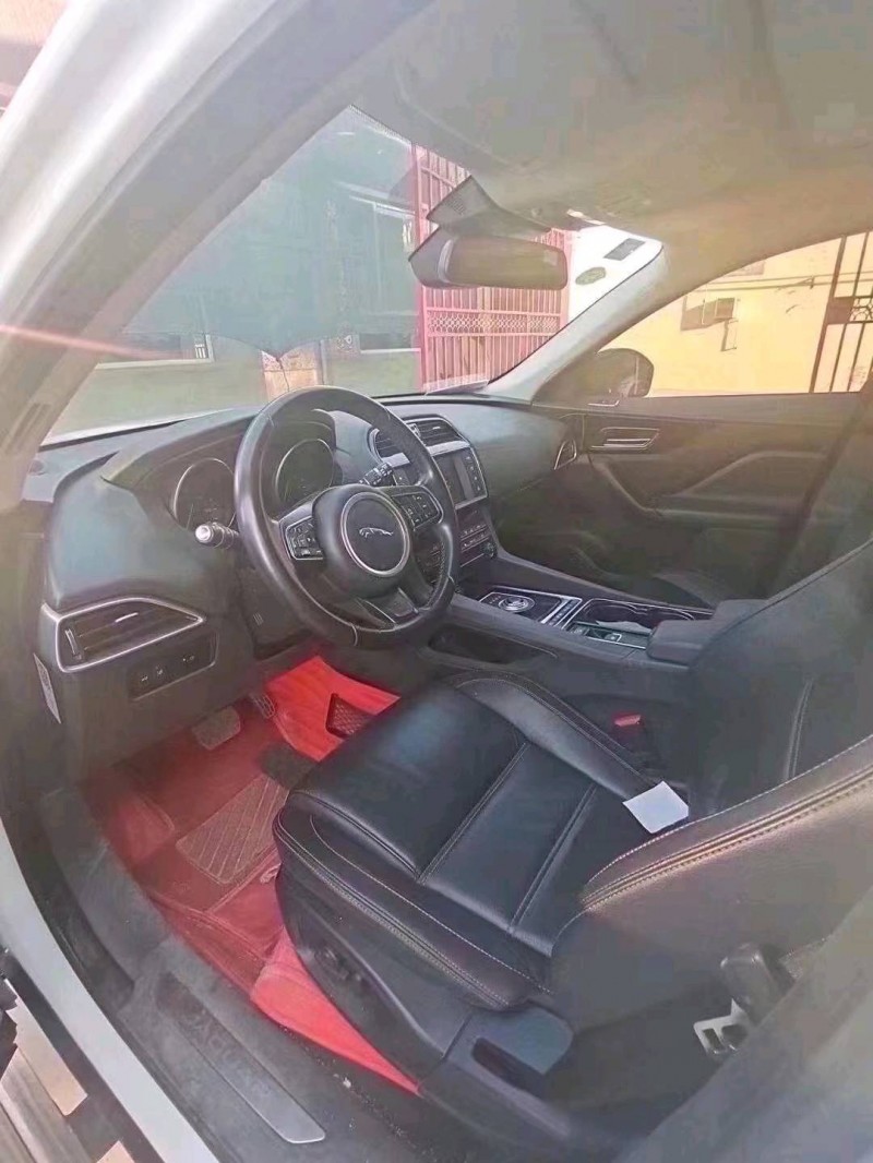 呼和浩特17年捷豹F-PACE5