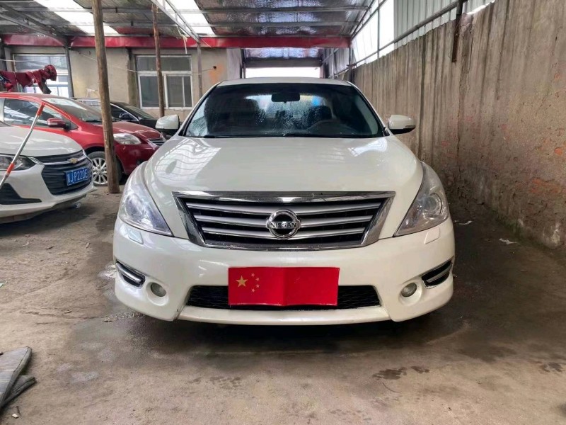 天津12年日產天籟1
