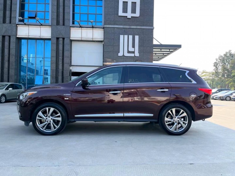 東莞15年英菲尼迪QX604