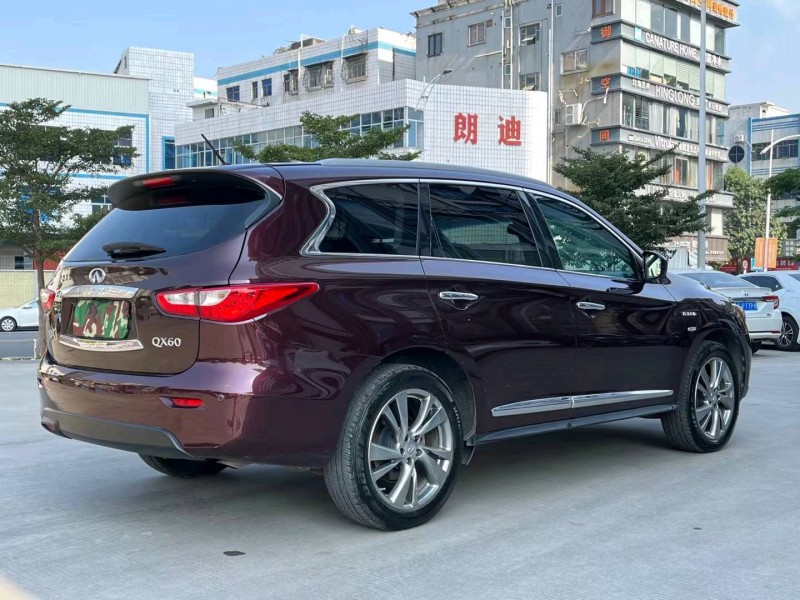 東莞15年英菲尼迪QX608