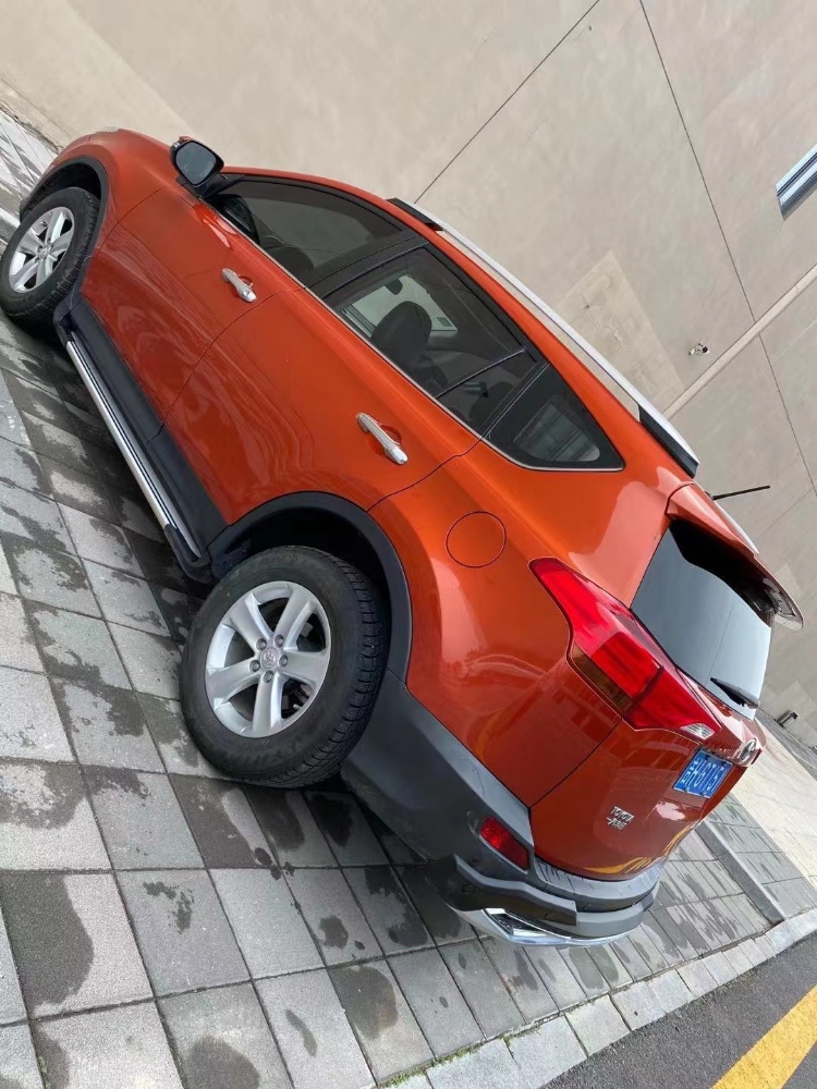 營口14年豐田RAV4榮放8