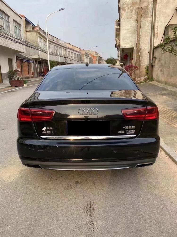 銅陵16年奧迪A6L8
